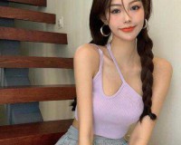 萌动夏日！妹子吊带小背心动漫壁纸盛宴