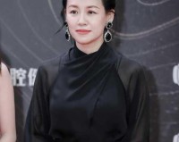 邦女郎柯瑞兰寇康复晒亲子照，幸福满溢