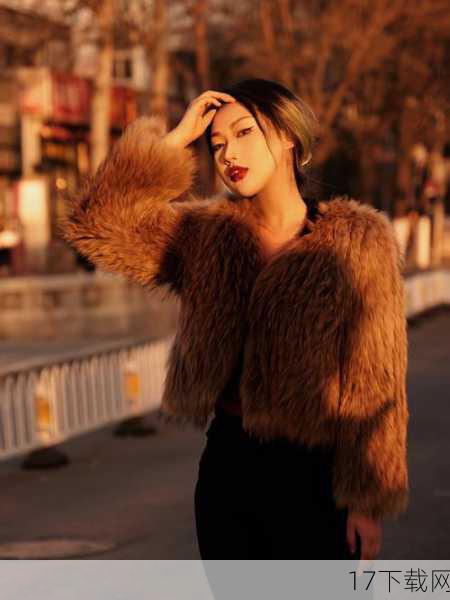 问题二:欧美风长相的御姐在妆容上如何与焦糖色服饰相协调?