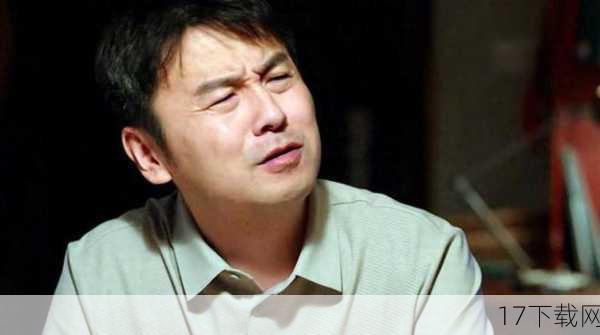 雷佳音的加盟,无疑为皮卡丘这一角色注入了新的生命力,他以其独特的嗓音和精湛的演技,将皮卡丘的机智、勇敢和那份独有的萌态展现得淋漓尽致,在预告片中,当雷佳音版的皮卡丘用他那略带沙哑却又不失温柔的嗓音说出那句经典的“皮卡皮卡”时,瞬间点燃了无数观众的热情,让人忍不住想要立刻走进影院,一睹这位新晋“萌探”的风采。