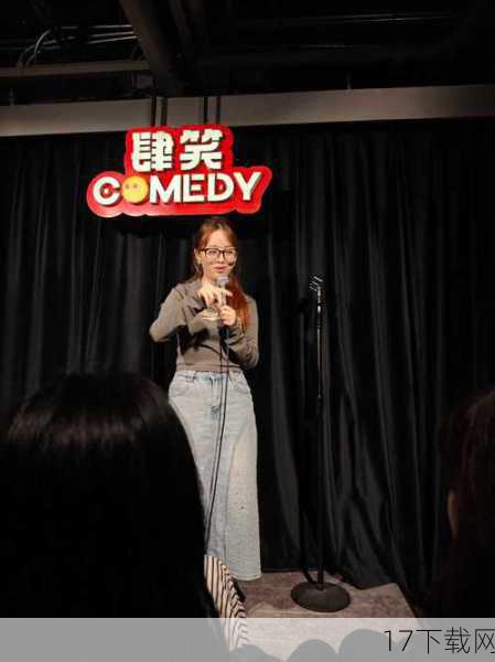答:鲍勃·纽哈特的作品让我感受到了喜剧的魅力和智慧,他的作品不仅让我捧腹大笑,更让我从中汲取了生活的智慧和力量,他的表演风格独特而富有感染力,让我对喜剧有了更深的理解和认识,他的离世让我感到非常惋惜和悲痛,但他的作品和精神将永远激励着我前行。