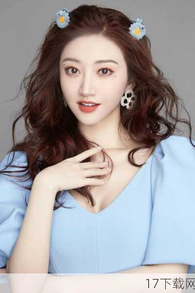 在这份美丽的背后,是景甜多年来不懈的努力与坚持,作为一位演员,她深知身材管理对于形象塑造的重要性,无论是在饮食上还是在运动上,她都严格要求自己,力求保持最佳状态。