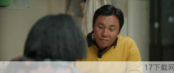 除了范伟之外,《漫长的季节》还汇聚了一批实力派演员,秦昊饰演的龚彪、陈明昊饰演的马德胜、李庚希饰演的沈墨、刘奕铁饰演的王阳等角色,都各具特色、深入人心,他们与范伟之间的对手戏更是火花四溅、精彩纷呈,为观众呈现了一场视觉与情感的盛宴。